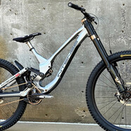 intense インテンス6.6 Intense 6.6 Mountain Bike Quick Review - Interbike 2006